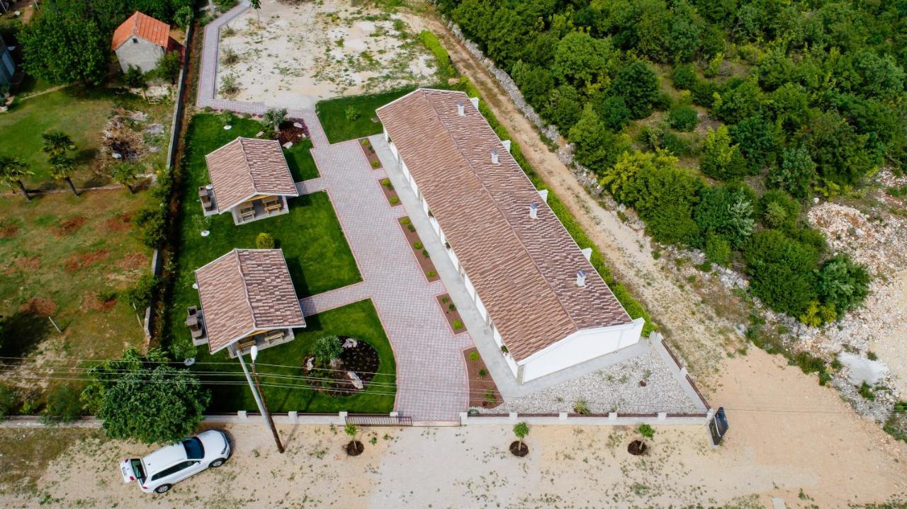 Apartments Slapovi Studenci Екстер'єр фото