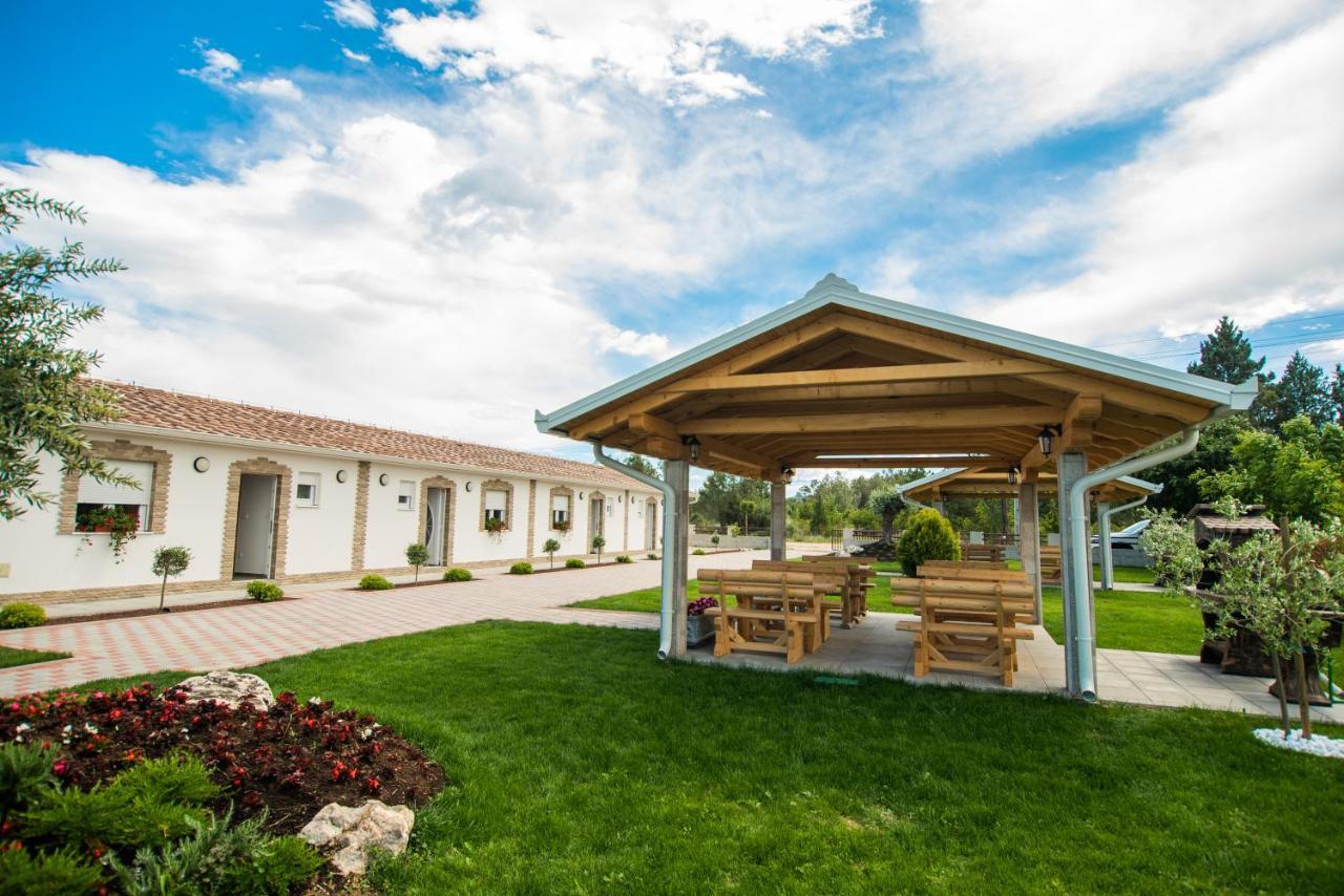 Apartments Slapovi Studenci Екстер'єр фото