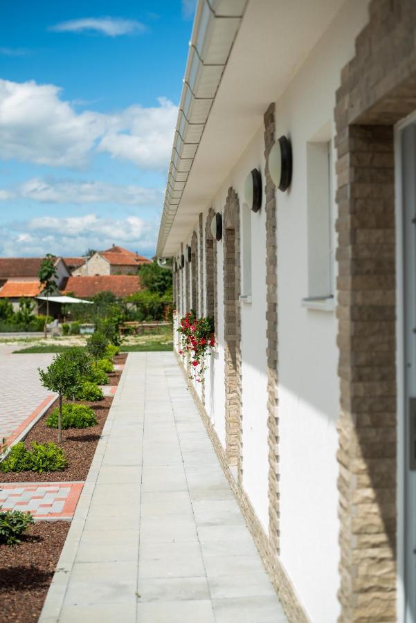 Apartments Slapovi Studenci Екстер'єр фото